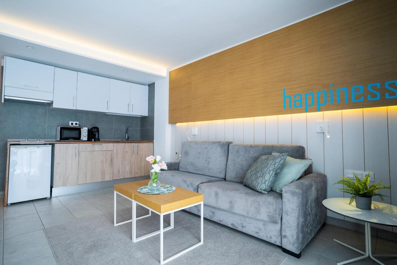Apartamentos Vacacionales Broncemar Сан-Бартоломе Екстер'єр фото